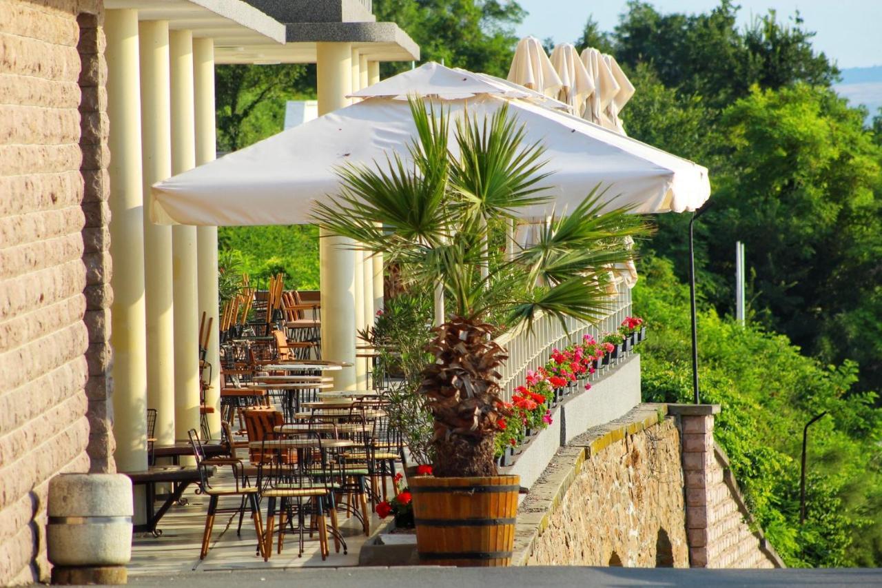 Luxury Versailles Apartments Center Opera Burgas Zewnętrze zdjęcie