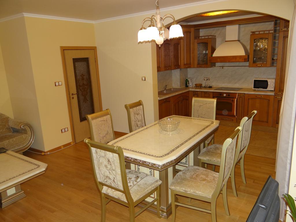 Luxury Versailles Apartments Center Opera Burgas Zewnętrze zdjęcie